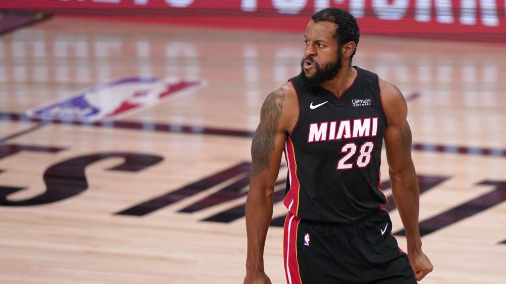 广告价值持 广告价值持